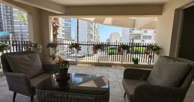 Elegant Three-Bedroom Apartment for Rent in Neapoli