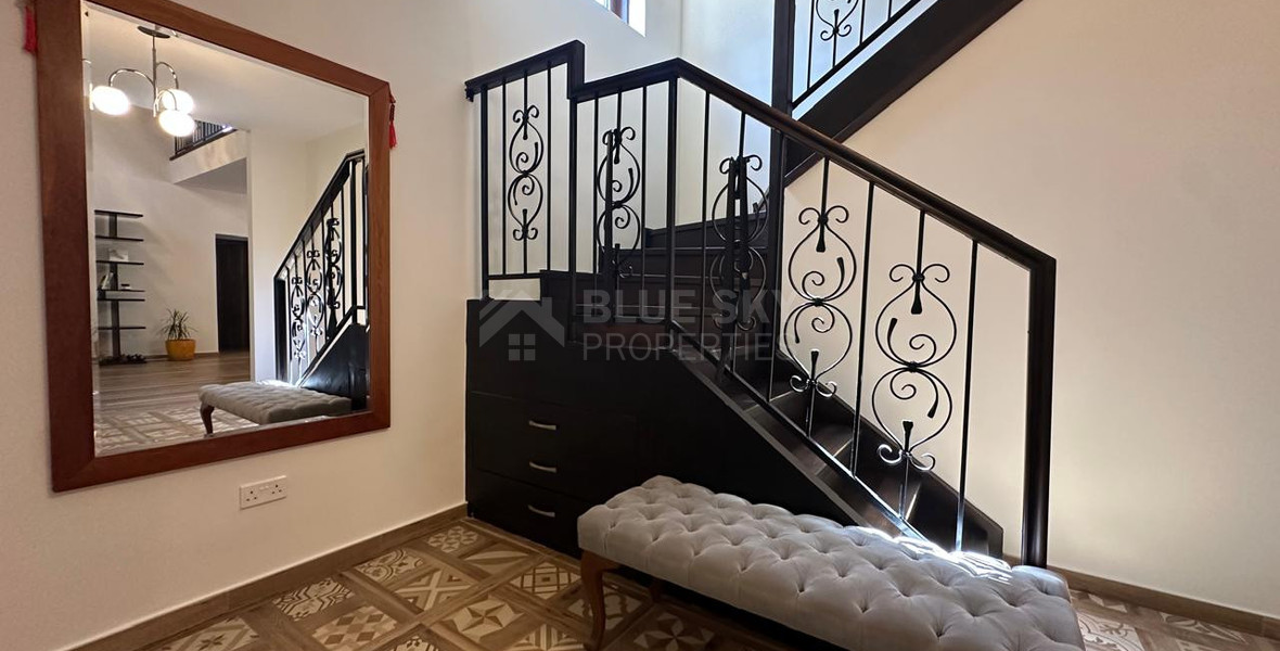 For Sale Contemporary Six-Bedroom Luxury Villa with Private Pool & Smart Home Technology, Souni