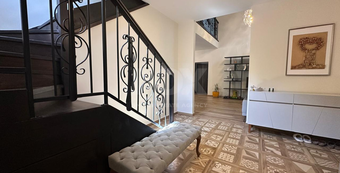 For Sale Contemporary Six-Bedroom Luxury Villa with Private Pool & Smart Home Technology, Souni