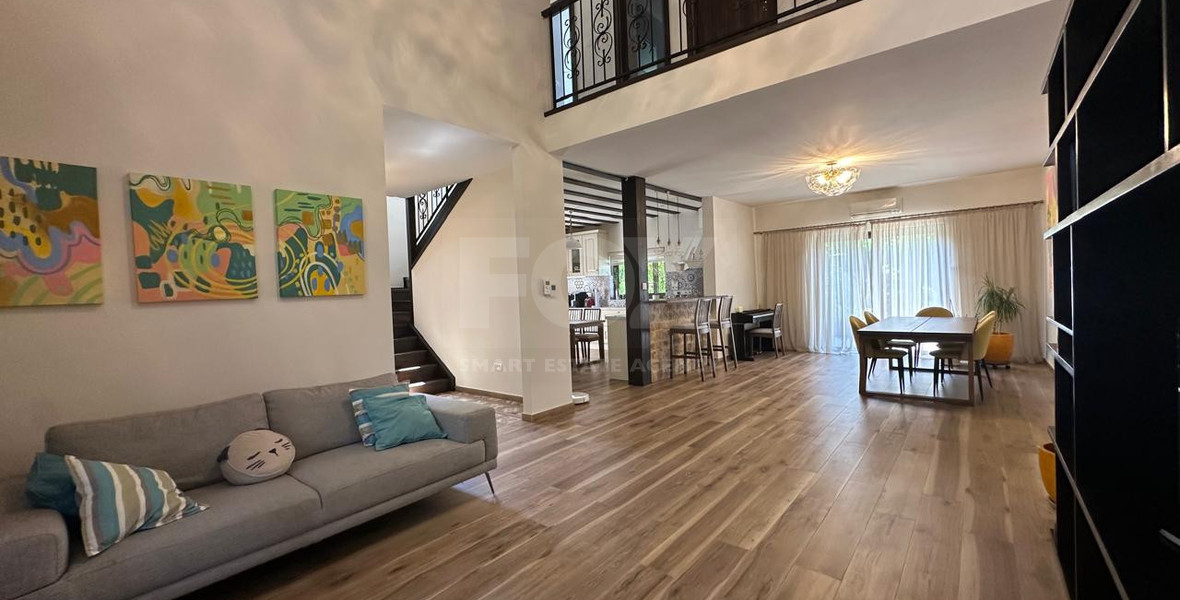 For Sale Contemporary Six-Bedroom Luxury Villa with Private Pool & Smart Home Technology, Souni