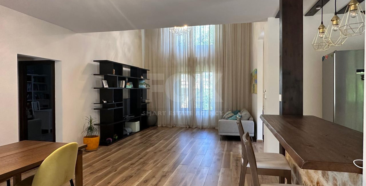 For Sale Contemporary Six-Bedroom Luxury Villa with Private Pool & Smart Home Technology, Souni