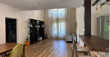 For Sale Contemporary Six-Bedroom Luxury Villa with Private Pool & Smart Home Technology, Souni