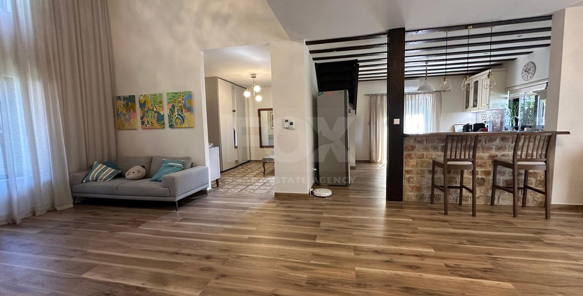 For Sale Contemporary Six-Bedroom Luxury Villa with Private Pool & Smart Home Technology, Souni