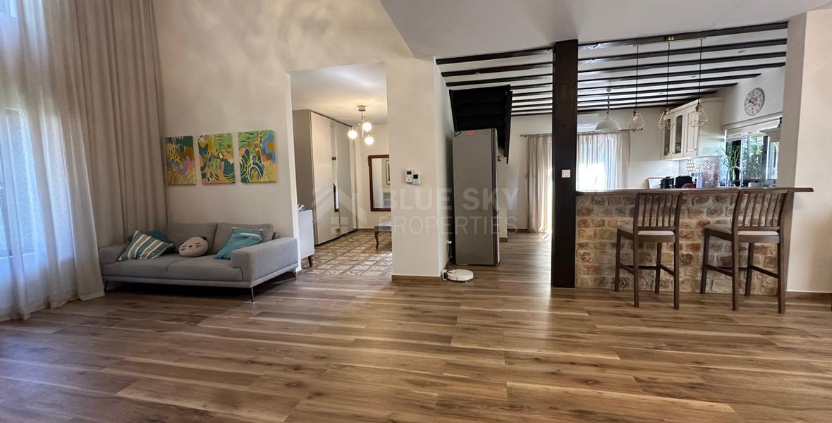 For Sale Contemporary Six-Bedroom Luxury Villa with Private Pool & Smart Home Technology, Souni
