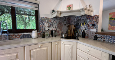 For Sale Contemporary Six-Bedroom Luxury Villa with Private Pool & Smart Home Technology, Souni