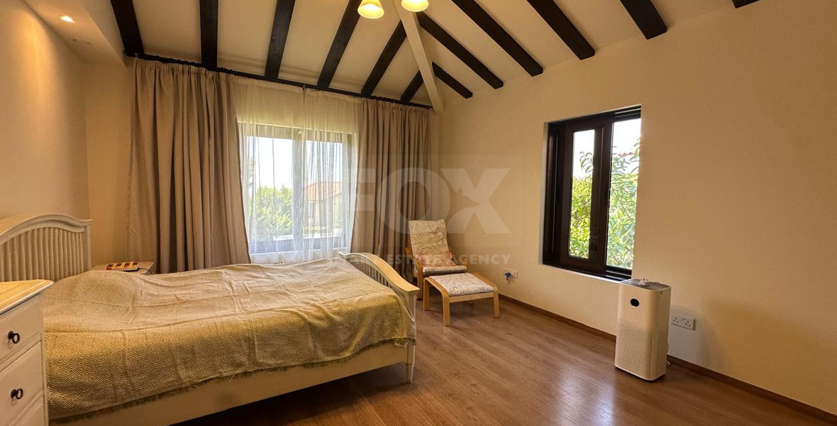 For Sale Contemporary Six-Bedroom Luxury Villa with Private Pool & Smart Home Technology, Souni