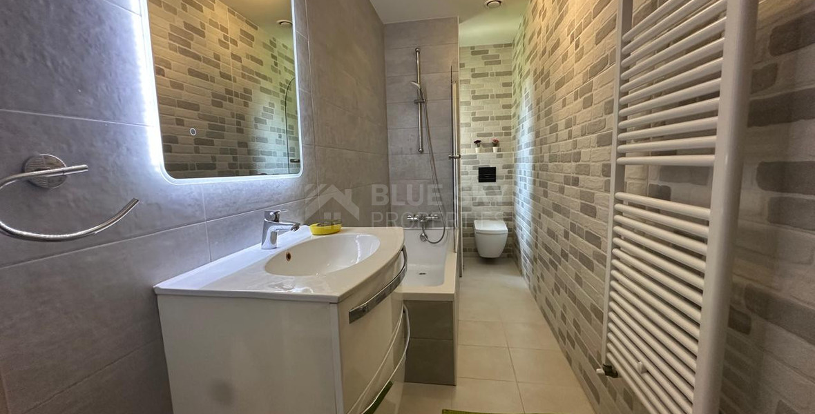 For Sale Contemporary Six-Bedroom Luxury Villa with Private Pool & Smart Home Technology, Souni