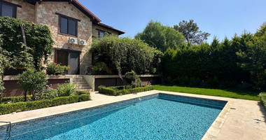 For Sale Contemporary Six-Bedroom Luxury Villa with Private Pool & Smart Home Technology, Souni