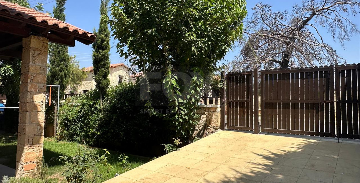 For Sale Contemporary Six-Bedroom Luxury Villa with Private Pool & Smart Home Technology, Souni