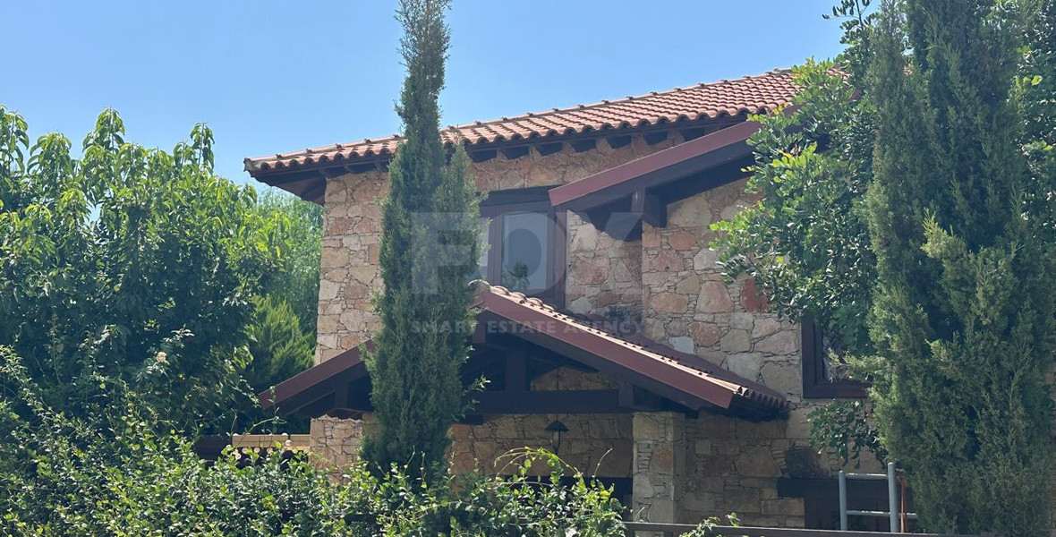 For Sale Contemporary Six-Bedroom Luxury Villa with Private Pool & Smart Home Technology, Souni