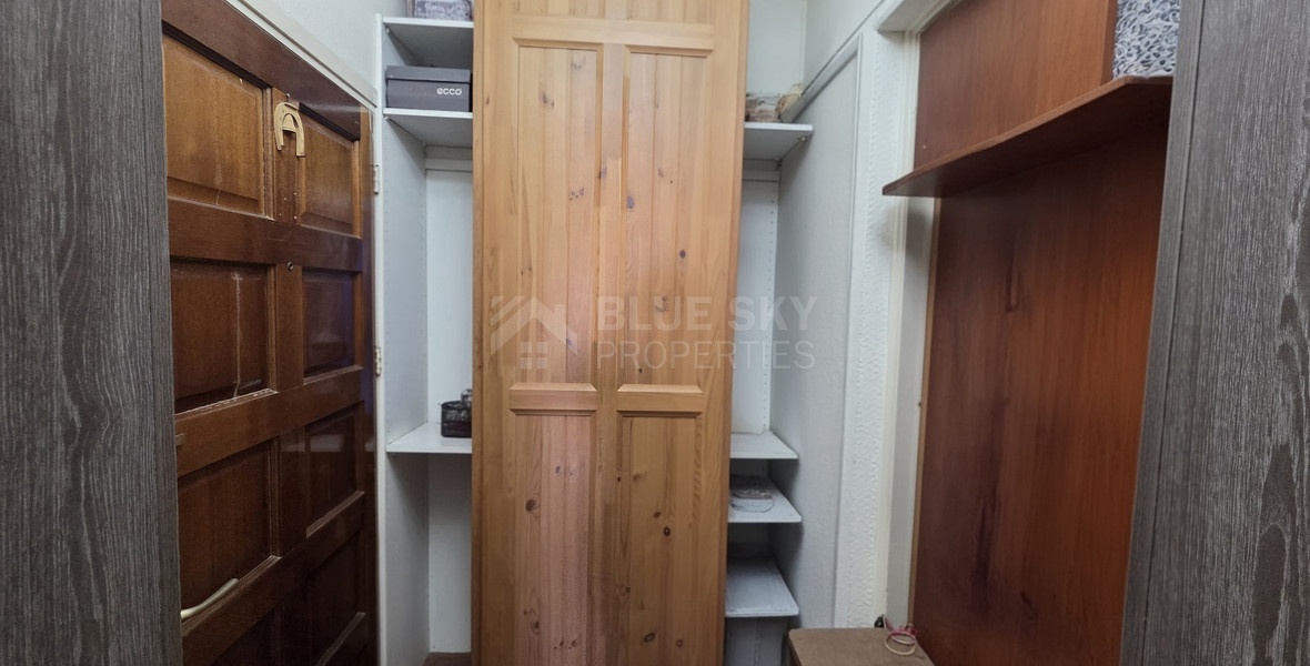 FOR SALE TOP-FLOOR SEAFRONTTWO BEDROOM APARTMENT | PANORAMIC MEDITERRANEAN & CITY VIEWS | NEAPOLI, LIMASSOL