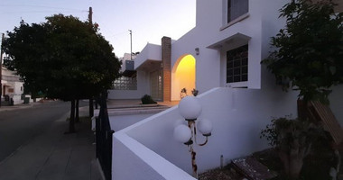 Three Bed House To Rent In Kato Polemidia Limassol Cyprus