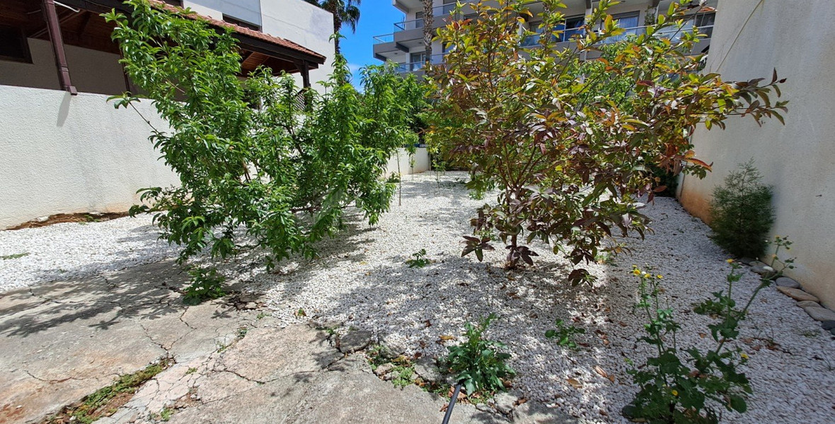 Three Bed House To Rent In Kato Polemidia Limassol Cyprus