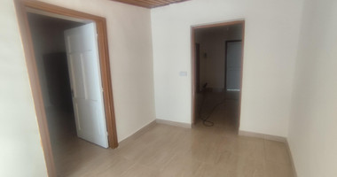 Three-Bedroom House for rent  in Agia Zoni