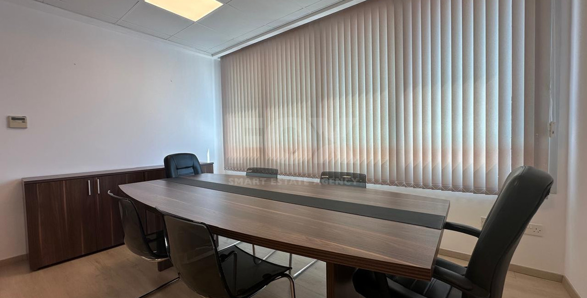 Premium Fully Furnished Office  240 m² in Agia Zoni