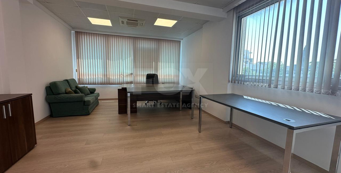 Premium Fully Furnished Office  240 m² in Agia Zoni