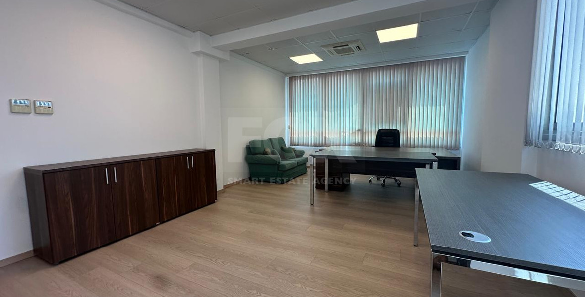 Premium Fully Furnished Office  240 m² in Agia Zoni