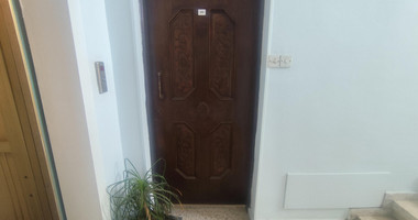Two-Bedroom Apartment for Rent in Agia Zoni