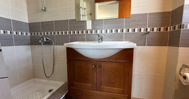 Modern Three-Bedroom Fully Furnished Apartment for Rent or Ren-to-Purchase| Kato Polemidia