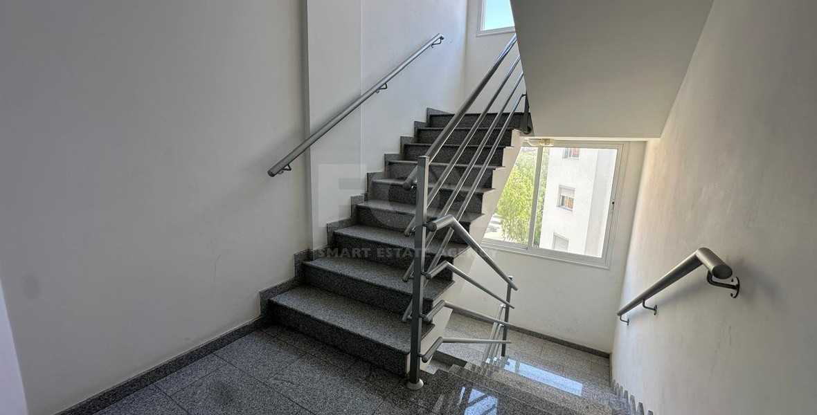 Modern Three-Bedroom Fully Furnished Apartment for Rent | Kato Polemidia
