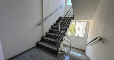 Modern Three-Bedroom Fully Furnished Apartment for Rent or Ren-to-Purchase| Kato Polemidia