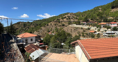 Three bedroom Detached  House for Sale – Kaminaria