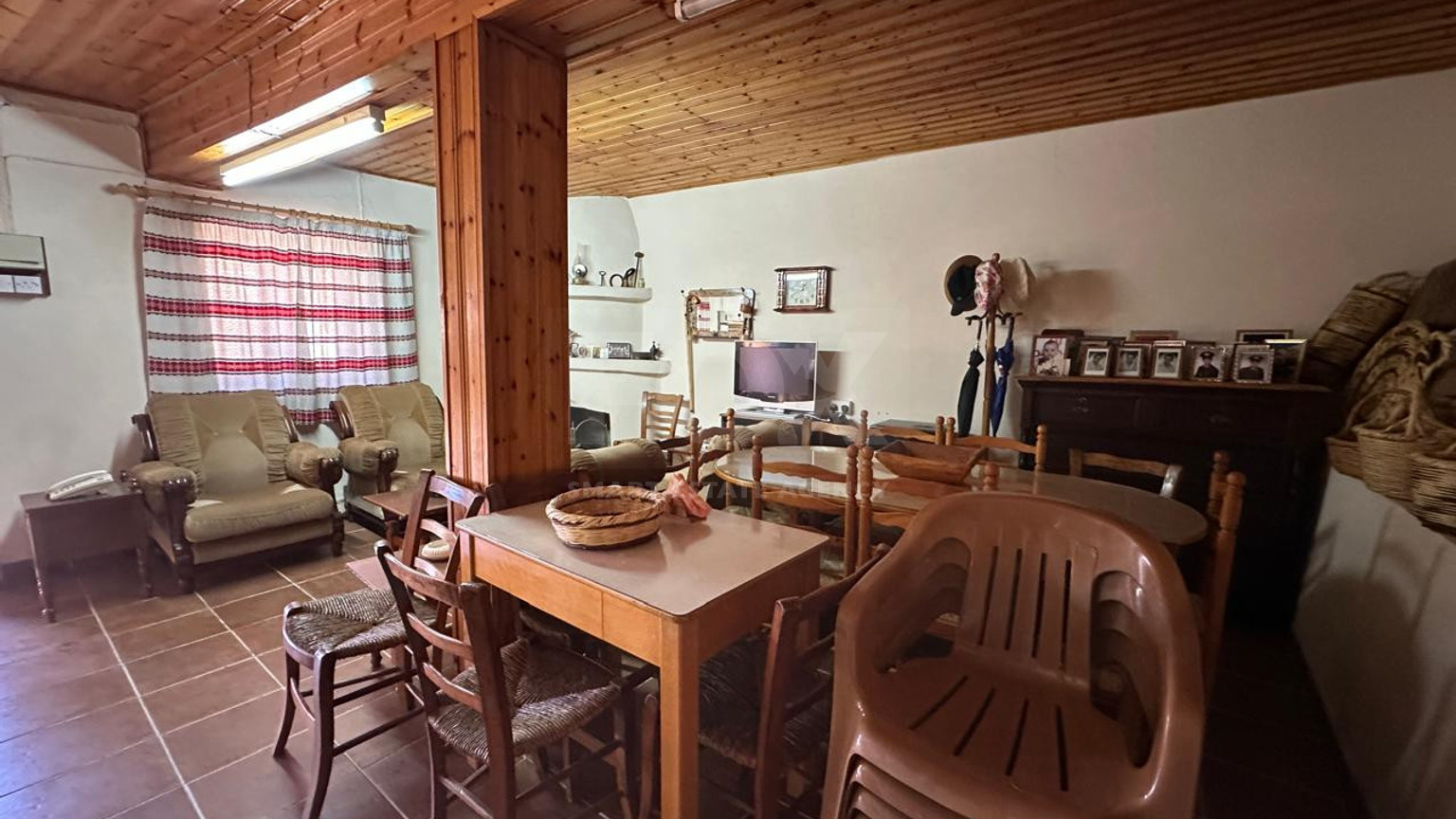 Three bedroom Detached  House for Sale – Kaminaria