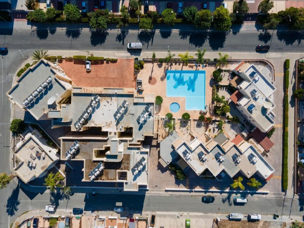 Two bedroom flat in Agios Theodoros , in Paphos for sale