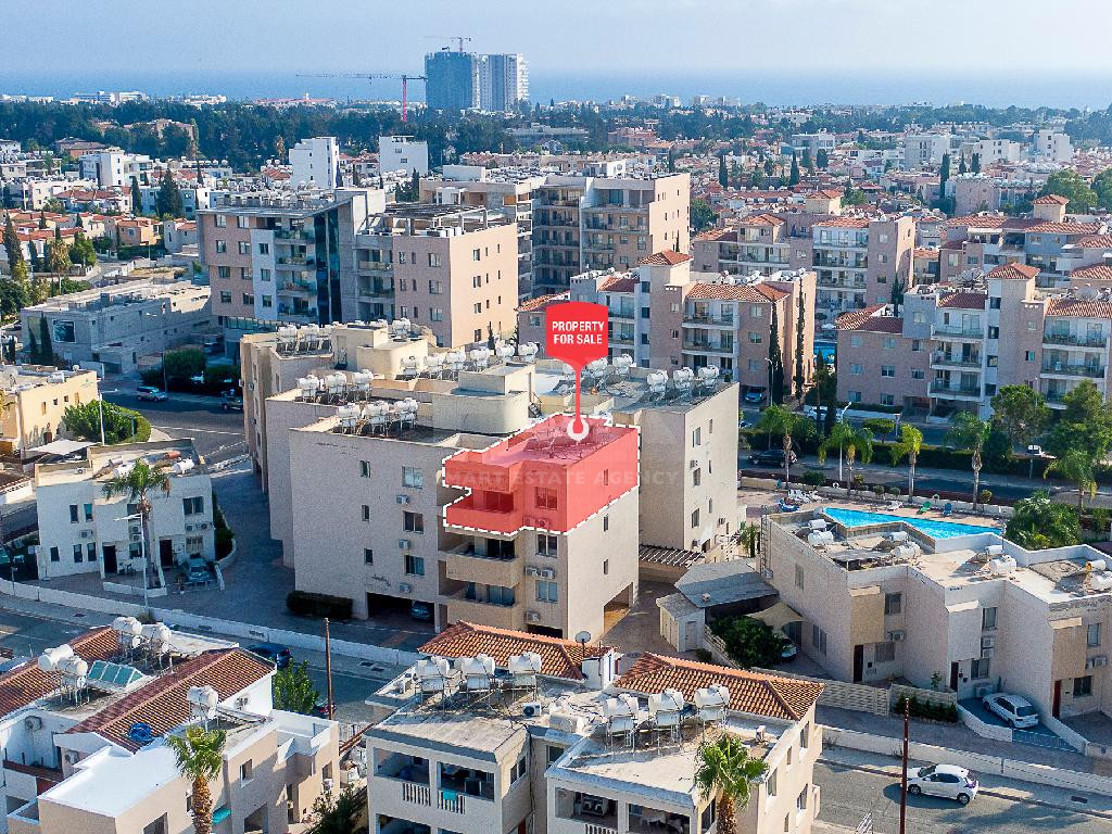 Two bedroom flat in Agios Theodoros , in Paphos for sale