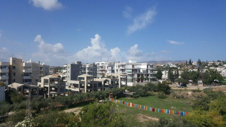 One Bed Apartment For Rent On The Limassol Sea Front