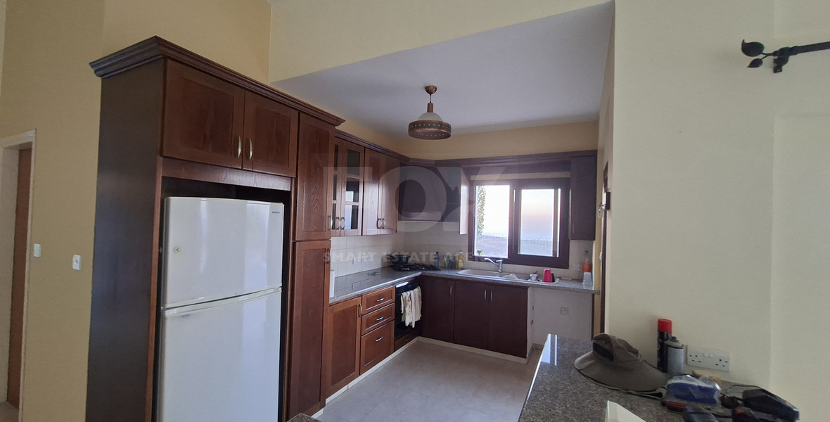 FOUR BEDROOM BUNGALOW HOUSE FOR RENT