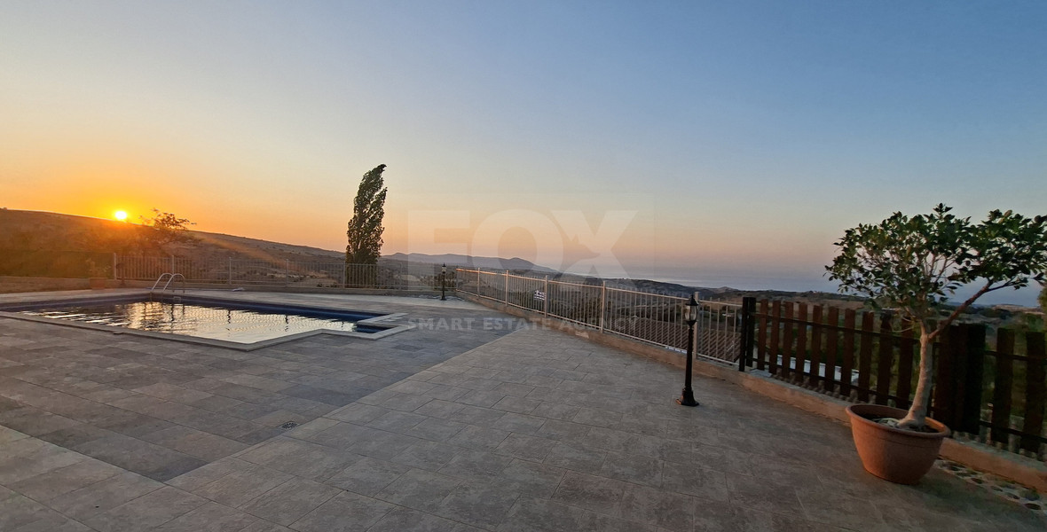 FOUR BEDROOM BUNGALOW HOUSE FOR RENT