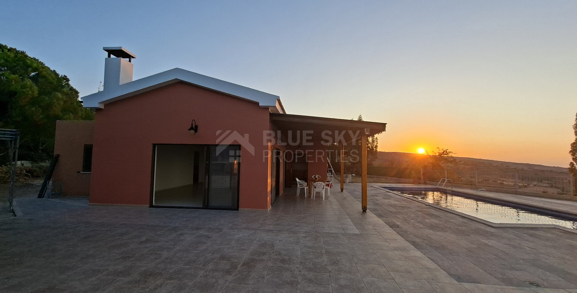FOUR BEDROOM BUNGALOW HOUSE FOR RENT