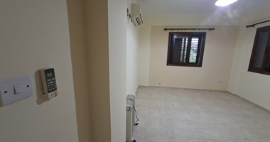 FOUR BEDROOM BUNGALOW HOUSE FOR RENT