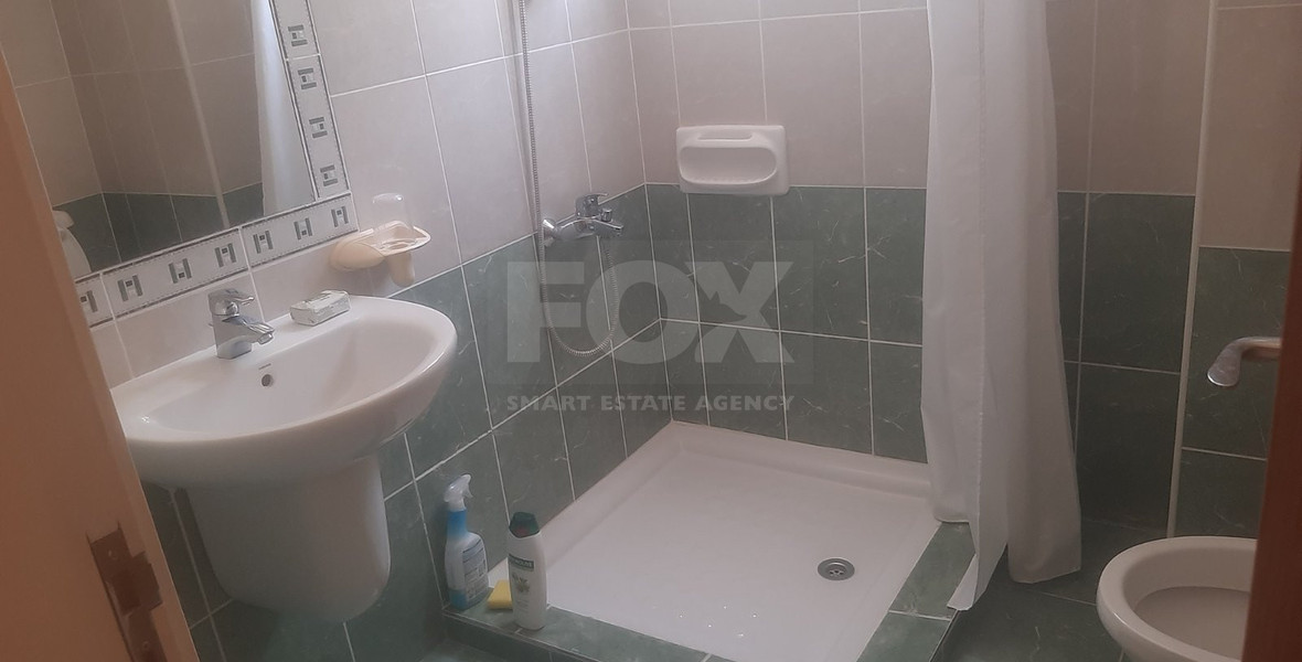 FOUR BEDROOM BUNGALOW HOUSE FOR RENT