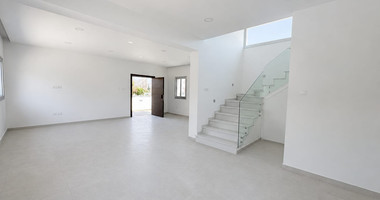 Brand-New Three -Bedroom Detached Villa for Long-Term Rent in Trachoni