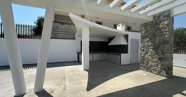 Brand-New Three -Bedroom Detached Villa for Long-Term Rent in Trachoni