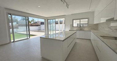Brand-New Three -Bedroom Detached Villa for Long-Term Rent in Trachoni
