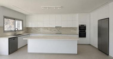 Brand-New Three -Bedroom Detached Villa for Long-Term Rent in Trachoni