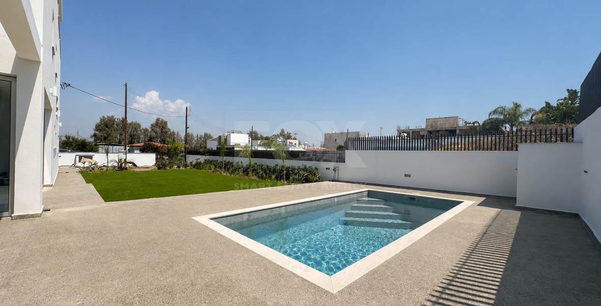 Brand-New Three -Bedroom Detached Villa for Long-Term Rent in Trachoni
