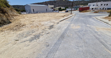 Prime 746 m² Industrial Plot for Rent in  Palodia