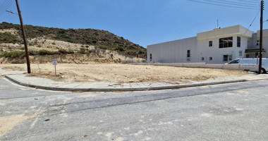 Prime 746 m² Industrial Plot for Rent in  Palodia