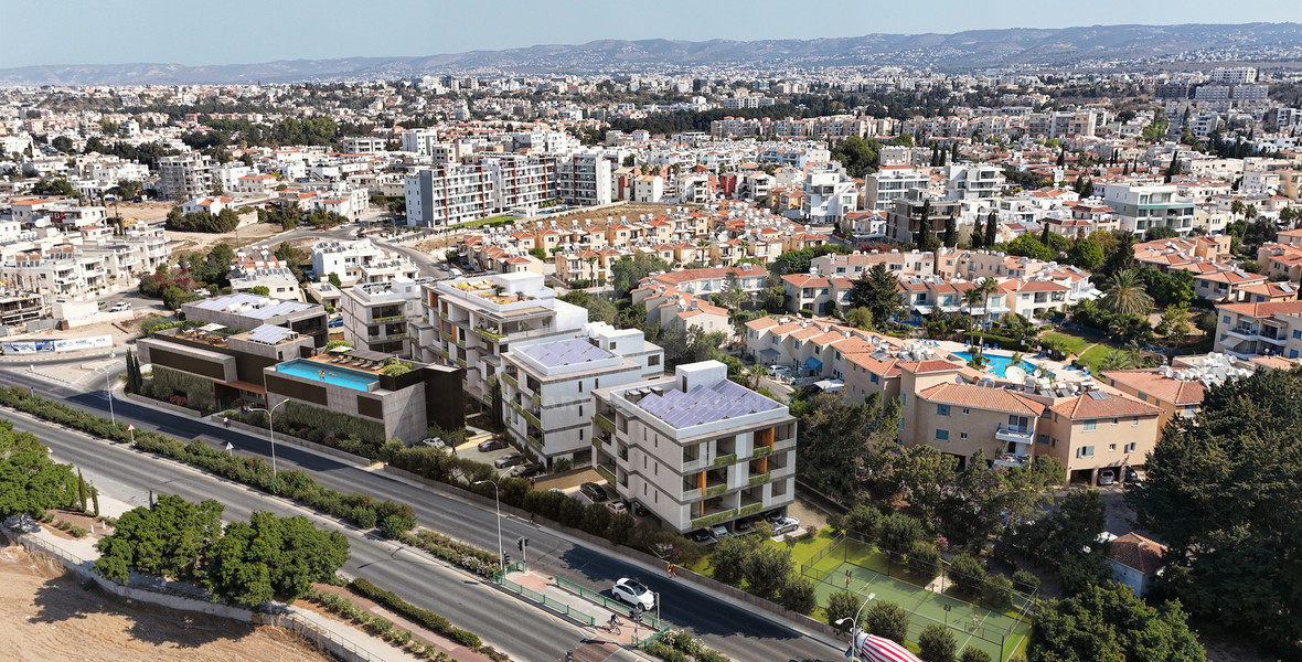 One bedroom outstanding apartment on the first floor of a luxury Complex in Universal area of  Paphos, for sale.