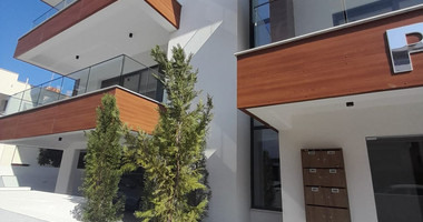 Amazing 2-Bedroom Apartment for Rent | Mesa Geitonia, Limassol