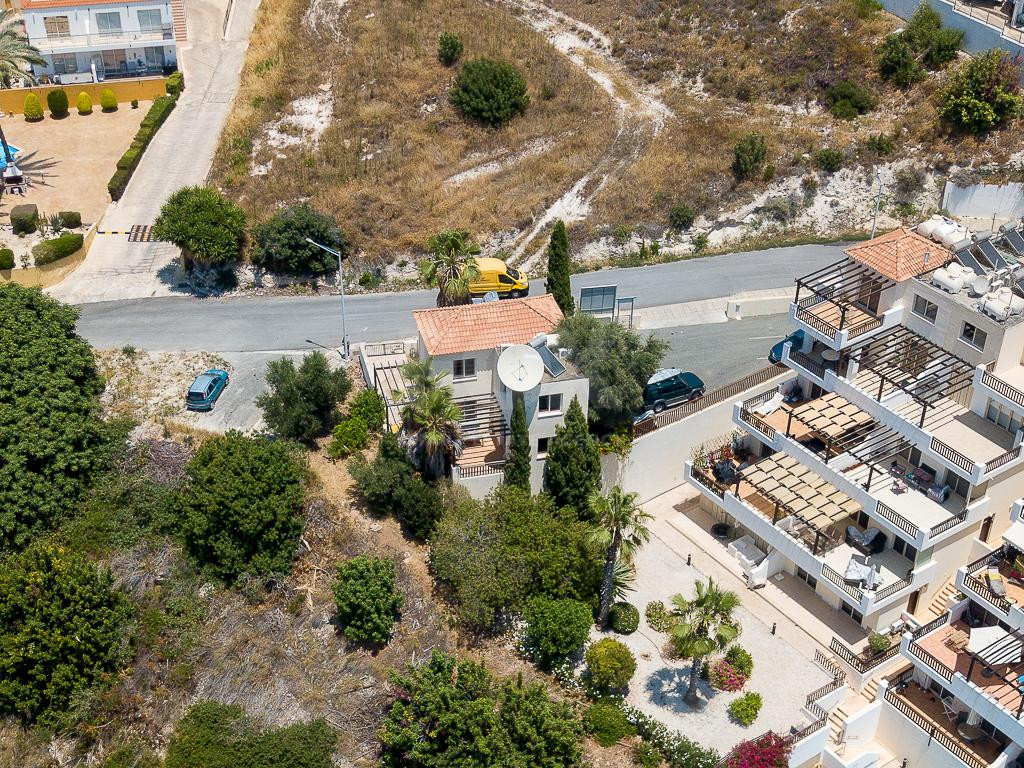 Two-Bedroom Detached House with Private Yard in Peyia, Paphos for sale