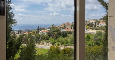 Two-Bedroom Detached House with Private Yard in Peyia, Paphos for sale