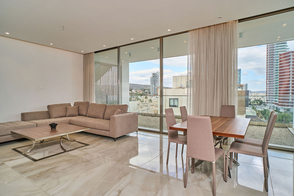 Exceptional Luxury 3 Bedroom Penthouse For Rent in Limassol