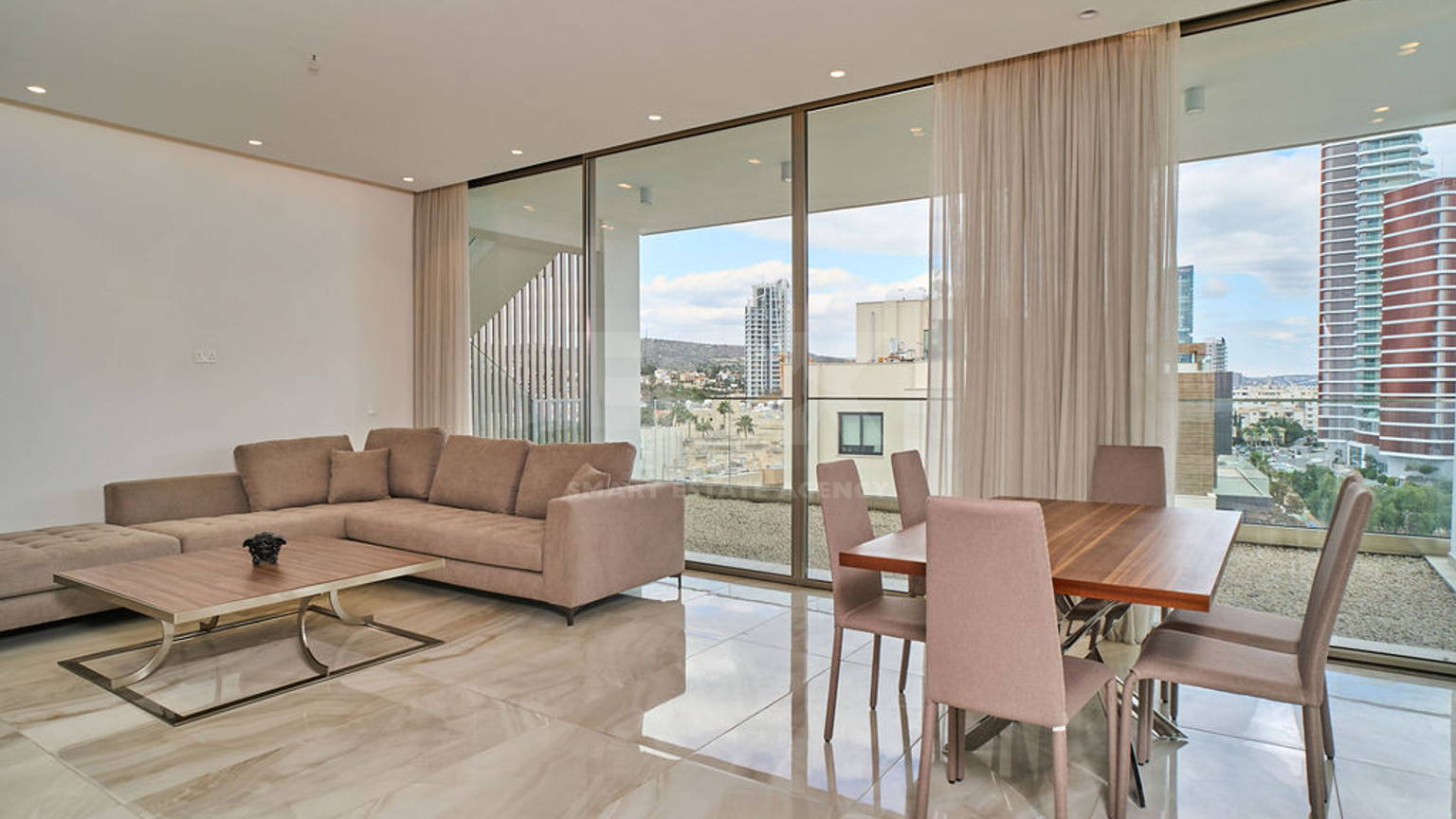 Exceptional Luxury 3 Bedroom Penthouse For Rent in Limassol