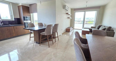 Two bedroom  furnished Top floor apartment in Kato Polemidia, Limassol