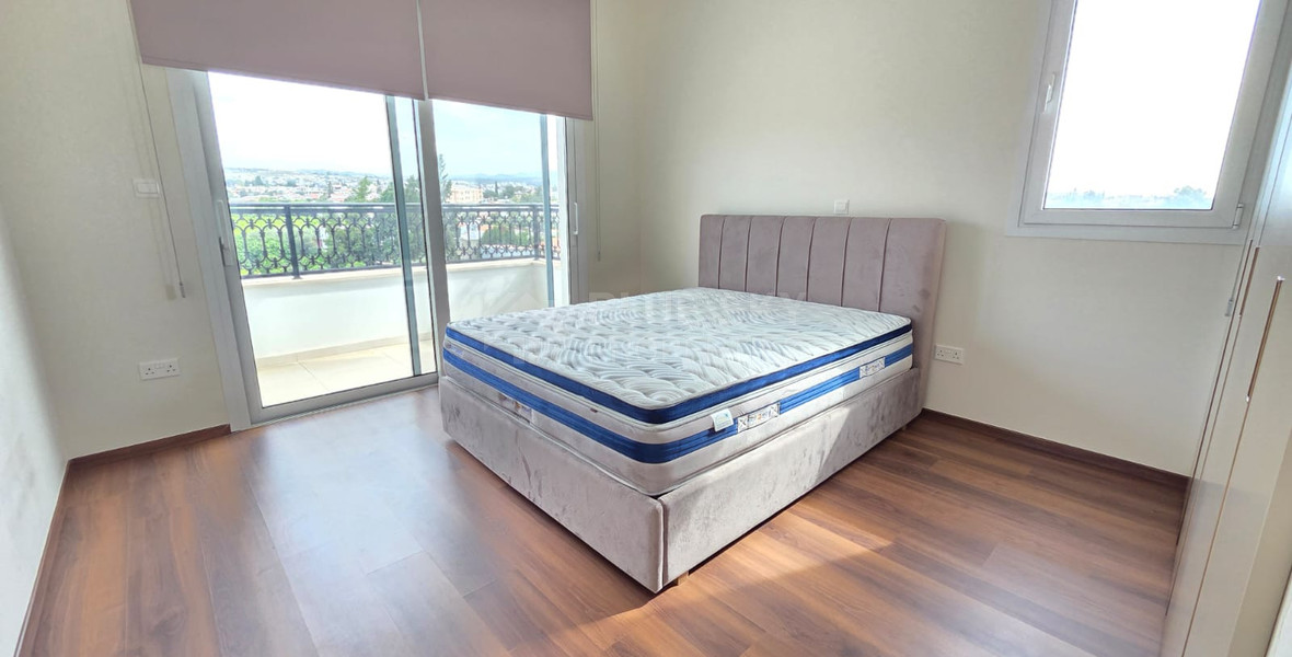 Two bedroom  furnished Top floor apartment in Kato Polemidia, Limassol